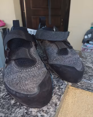 Scarpe da arrampicata n.36