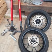 avantreno aprilia derbi