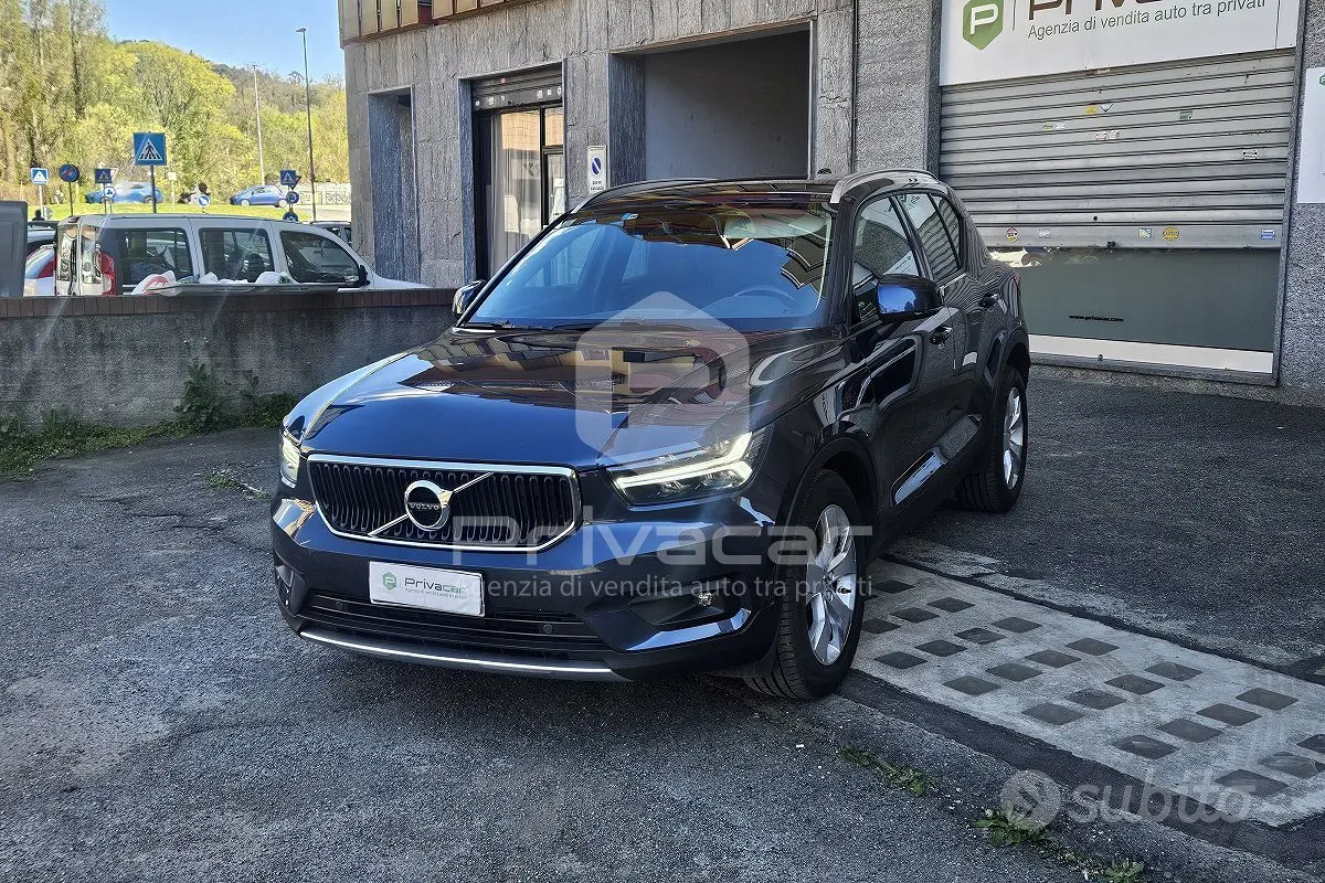 Volvo XC40 (2017-->)