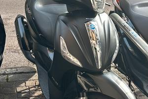 Piaggio Beverly 300 ABS-ASR Police Edition 2019