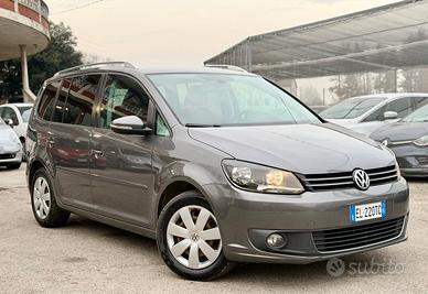 Volkswagen Touran 2012 1.6 TDI km 170,000 GARANZIA