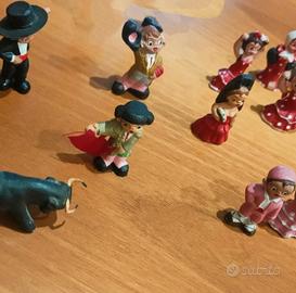 10 statuette spagnole in terracotta