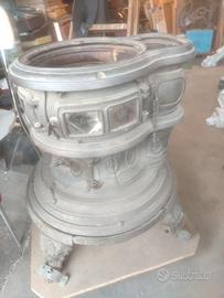 stufa in ghisa vintage