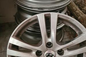 cerchi in lega con sensore di pressione  hyundai 