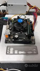 Scheda madre Gigabyte GA-H81M-S2V + CPU Intel Cele