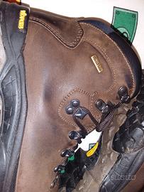 Dakar trekking marrone numero 40 suola vibram