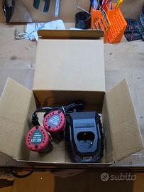 Parkside 2 batterie e caricabatterie 12v