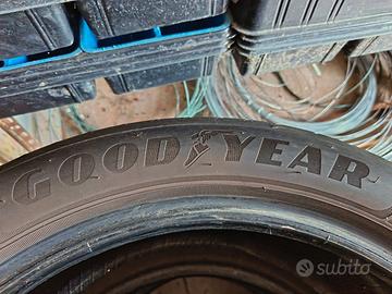 4 Gomme Estive GoodYear Efficient Grip 