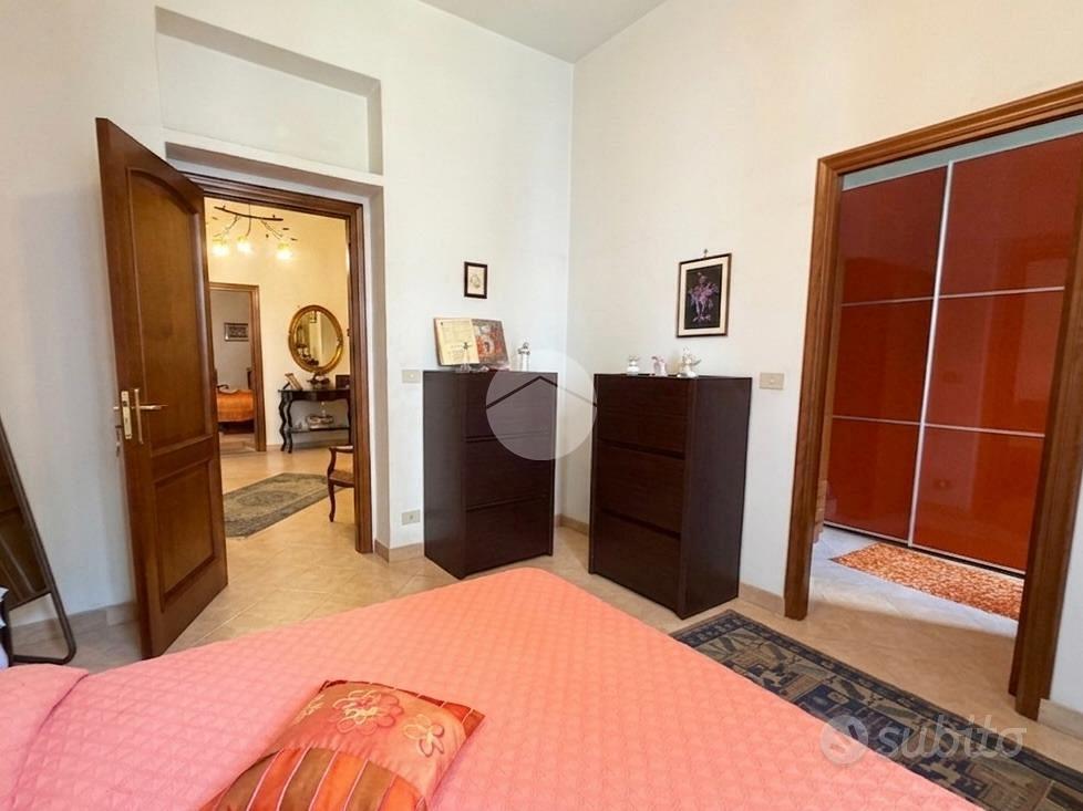 Apartment in Palermo, V Circoscrizione - Altro