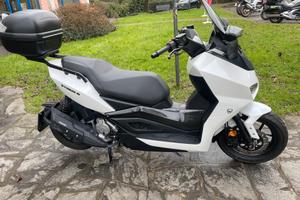 Wottan Motor Storm-R 125