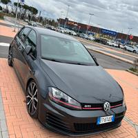 VW GOLF 7 GTI PERFORMANCE
