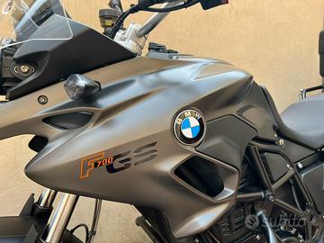 BMW F700GS
