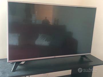 Televisore LG 44 pollici