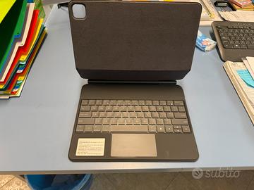 Tastiera iPad pro 13 pollici