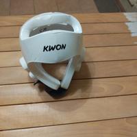 caschetto taekwondo protezione