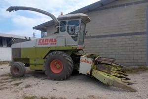 Trincia claas 690 Jaguar 
