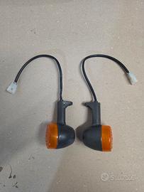 coppia frecce Scarabeo Aprilia 
