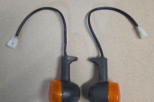 coppia frecce Scarabeo Aprilia 