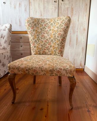 Poltroncine vintage imbottite ed eleganti