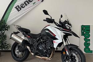 Benelli TRK 702 con Set valigie alluminio
