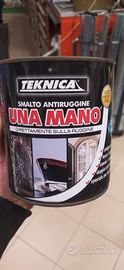 Smalto nautico con antiruggine vari colori