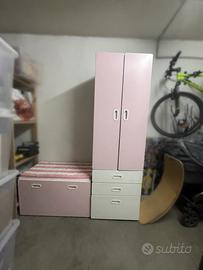 Armadio e panca Plåtsa Ikea