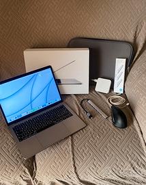 Macbook Pro 13” 2017