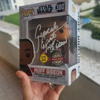 funko pop Moff gideon con firma giancarlo esposito