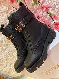 Guess stivali donna nuovi
