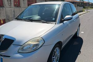 Lancia Ypsilon 1.3 Multijet 75 cv