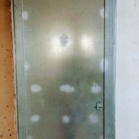 porta in ferro zincato