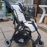 Passeggino compatto richiudibile Giordani