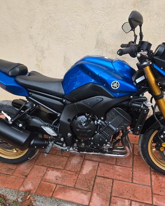 FZ8 2011 finanziabile  solo 20600km