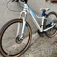 Mtb Cube access  27