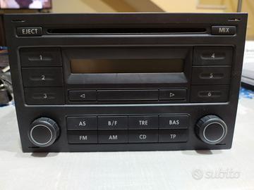 Stereo auto polo del 2005