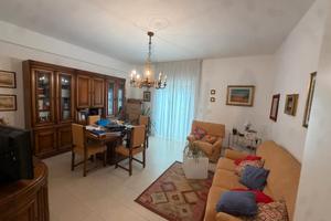 4 vani ristrutturato Zona GIAFAR/R.SICILIANA