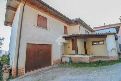 CASA INDIPENDENTE A BIONE
