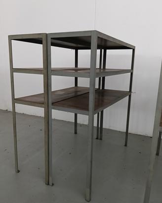 Scaffali