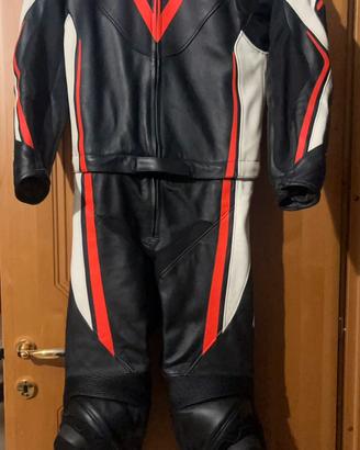 TUTA. DIVISIBILE DAINESE  avro 2 tg48/M