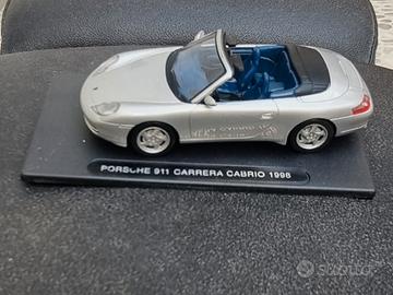 Modellini auto Porsche Carrera Cabrio 1998 IXO 