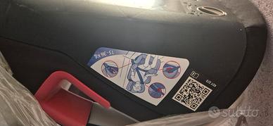 Seggiolino auto