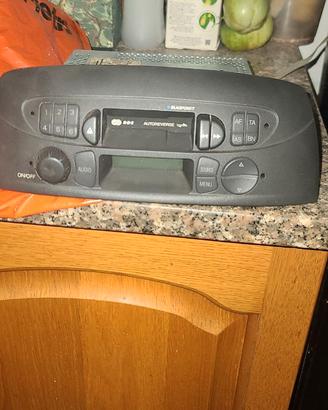 Stereo blaupunkt cassetta e radio