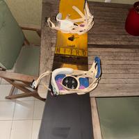 Tavola da Snowboard con attacchi