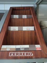 espositore Ferrero