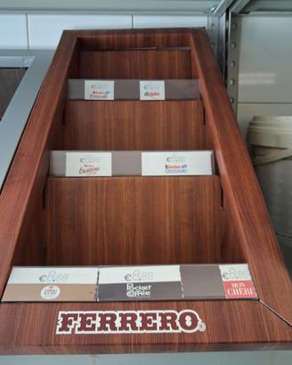 espositore Ferrero
