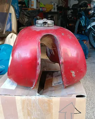 Serbatoio Gilera epoca