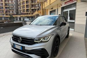 Volkswagen Tiguan 2.0 TDI 150 CV SCR DSG R-Line N1