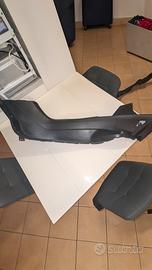sottopedana dx Majesty 400