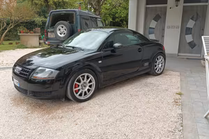 Audi TT mk1 225 coupé quattro 