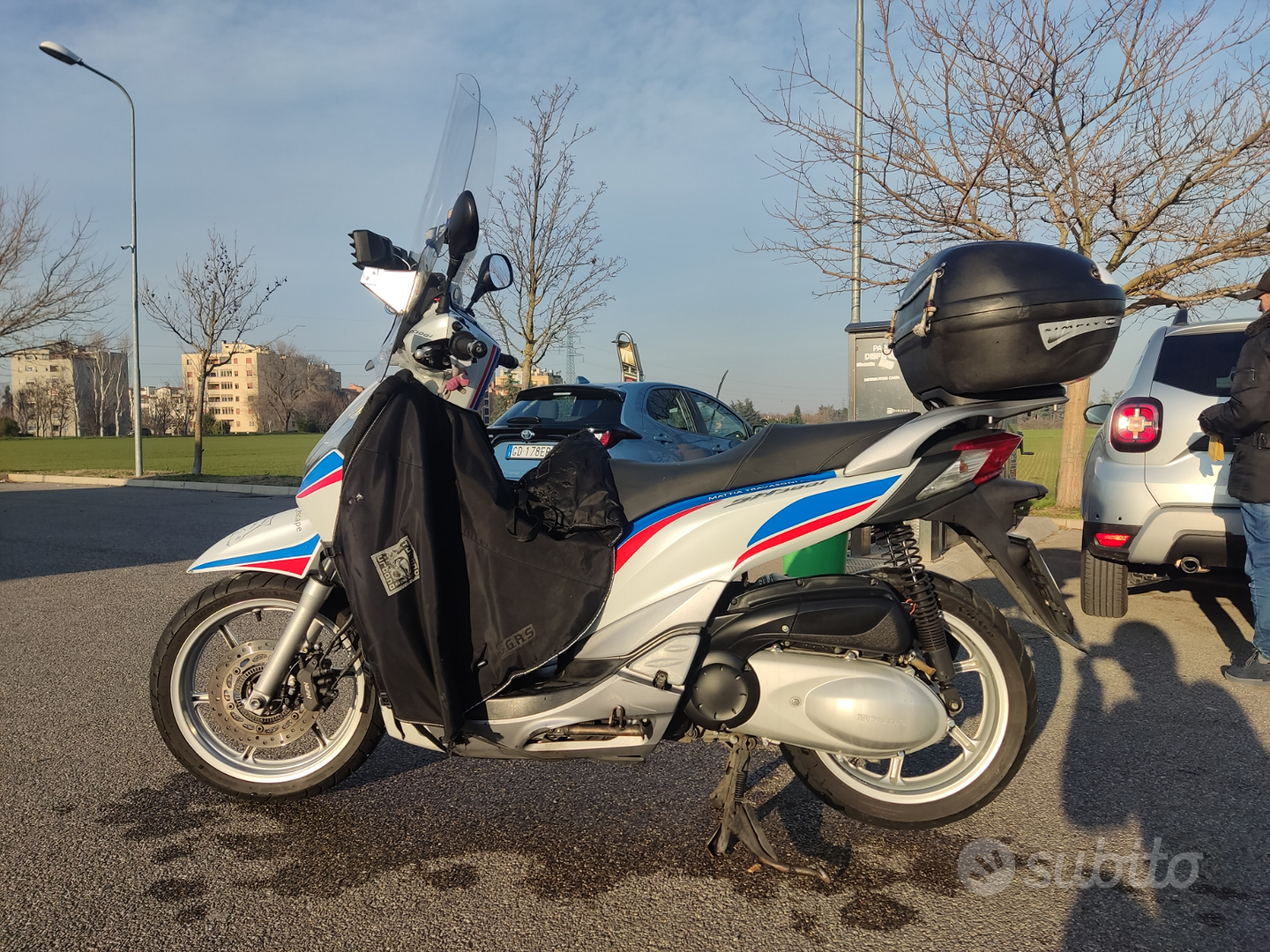 Honda SH 300 usata a bologna per € 4.100